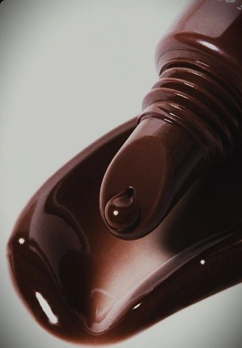 A cover of "Cocoa brown" cluster. The owner is tashschon. The cluster consists of 7 elements.