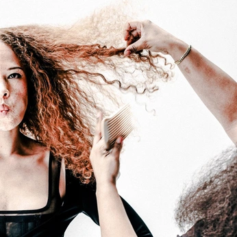 A cover of "erica" cluster. The owner is jadedexposure. The cluster consists of 21 elements.