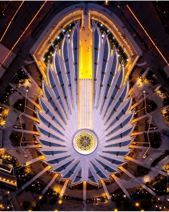 A cover of "조형물" cluster. The owner is jihyeon1402. The cluster consists of 5 elements.