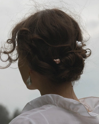 A cover of "hairstyles" cluster. The owner is chayna. The cluster consists of 2 elements.