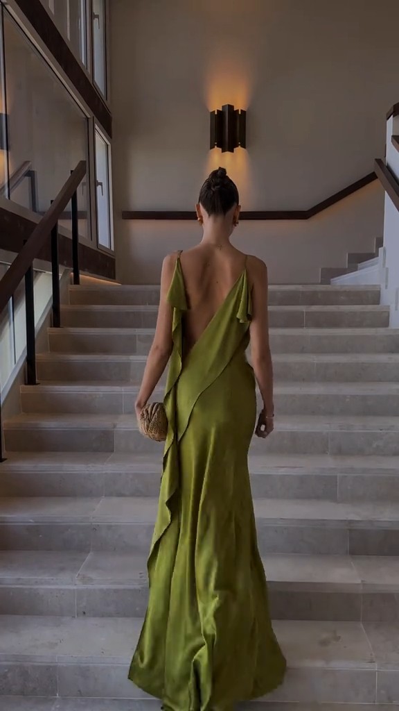 wedding guest