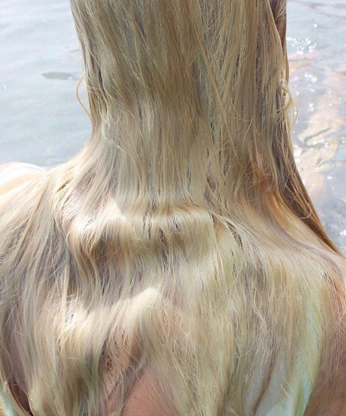 A cover of "White" cluster. The owner is karla212. The cluster consists of 55 elements.