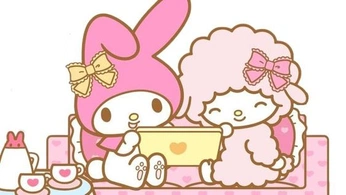 A cover of "Cute pics" cluster. The owner is heartiellez. The cluster consists of 4 elements.