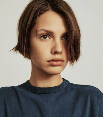 A cover of "hair" cluster. The owner is milladevries. The cluster consists of 6 elements.