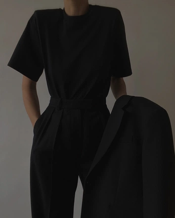 A cover of "Fashion" cluster. The owner is sadeola. The cluster consists of 19 elements.