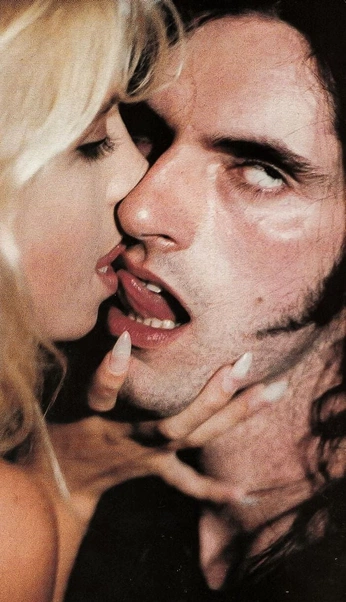 A cover of "accesory bf" cluster. The owner is scarletjm. The cluster consists of 6 elements.