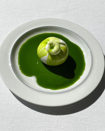 A cover of "LACOSTE  - APRIL" cluster. The owner is farmx. The cluster consists of 28 elements.