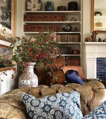 A cover of "Domus" cluster. The owner is sunhatz. The cluster consists of 14 elements.