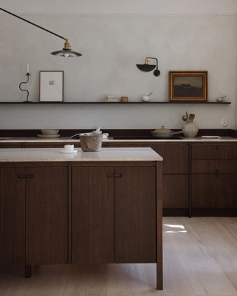 A cover of "interior" cluster. The owner is aravb. The cluster consists of 16 elements.