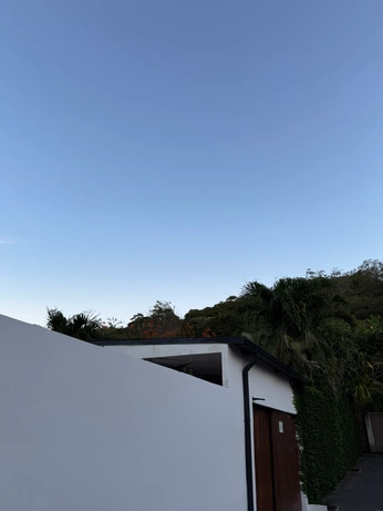 A cover of "SantaTeresa" cluster. The owner is aayush. The cluster consists of 15 elements.