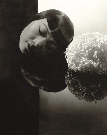 A cover of "alice" cluster. The owner is bon.bomb. The cluster consists of 27 elements.