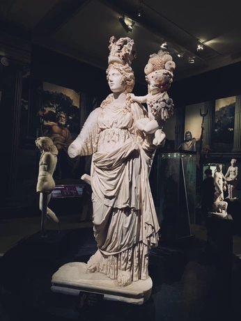 A cover of "dump" cluster. The owner is xxxuoo. The cluster consists of 5 elements.