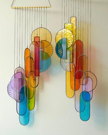 A cover of "Glass leadlight" cluster. The owner is spikeabell. The cluster consists of 1 element.