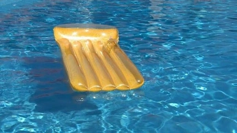 A cover of "wait out the chill" cluster. The owner is starrypup. The cluster consists of 9 elements.