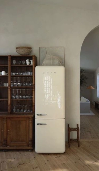 A cover of "home" cluster. The owner is gabriellex. The cluster consists of 14 elements.