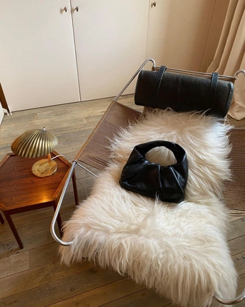 A cover of "feed fillers" cluster. The owner is saintroux. The cluster consists of 56 elements.