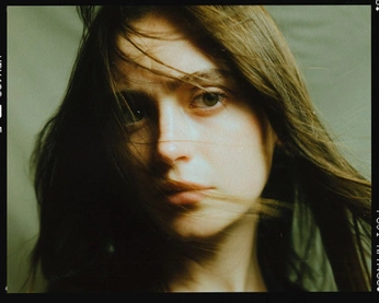 A cover of "Editorial" cluster. The owner is alexmanuel. The cluster consists of 2818 elements.