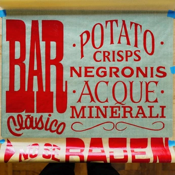 A cover of "Honeybell" cluster. The owner is efomao. The cluster consists of 62 elements.