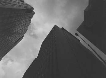 A cover of "distant dimensional time" cluster. The owner is infinitestills. The cluster consists of 1 element.