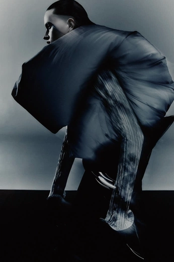 A cover of "fashion photography" cluster. The owner is da7iia. The cluster consists of 13 elements.