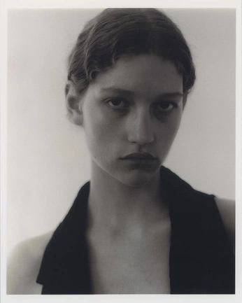 A cover of "SOPHI" cluster. The owner is serpiente. The cluster consists of 13 elements.