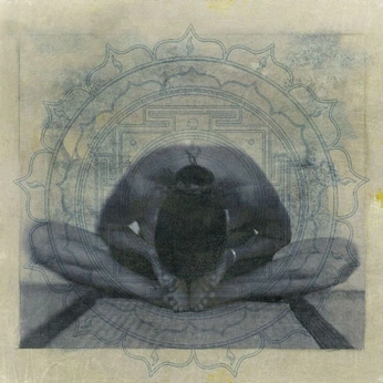 A cover of "Lokah" cluster. The owner is spacewitch. The cluster consists of 17 elements.