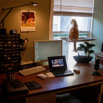 A cover of "interiors" cluster. The owner is hk255. The cluster consists of 57 elements.