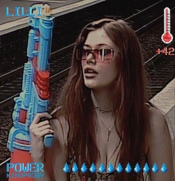 A cover of "Songkran" cluster. The owner is caseywoo. The cluster consists of 4 elements.