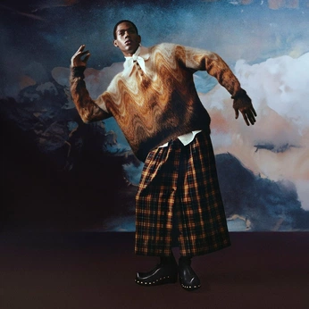 A cover of "Fashion references" cluster. The owner is rustyrailways. The cluster consists of 107 elements.