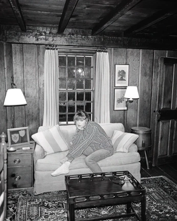 A cover of "Gather" cluster. The owner is solenndela. The cluster consists of 4 elements.