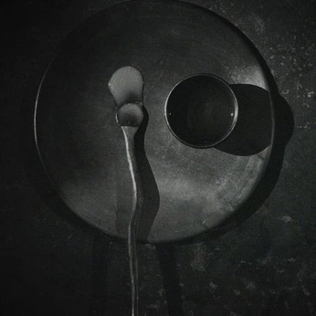 A cover of "000001:00" cluster. The owner is acidvoid. The cluster consists of 71 elements.