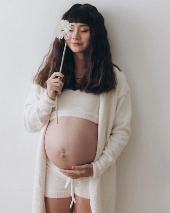 A cover of "life" cluster. The owner is brookeriley. The cluster consists of 52 elements.