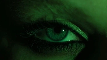 A cover of "use l8r" cluster. The owner is kameleonten. The cluster consists of 6 elements.