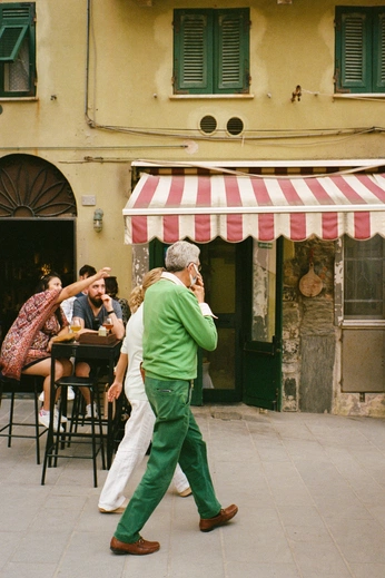 A cover of "later!" cluster. The owner is blake. The cluster consists of 5 elements.