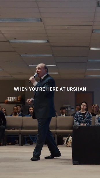 A cover of "Preaching Clip Inspo" cluster. The owner is makennacreative. The cluster consists of 27 elements.