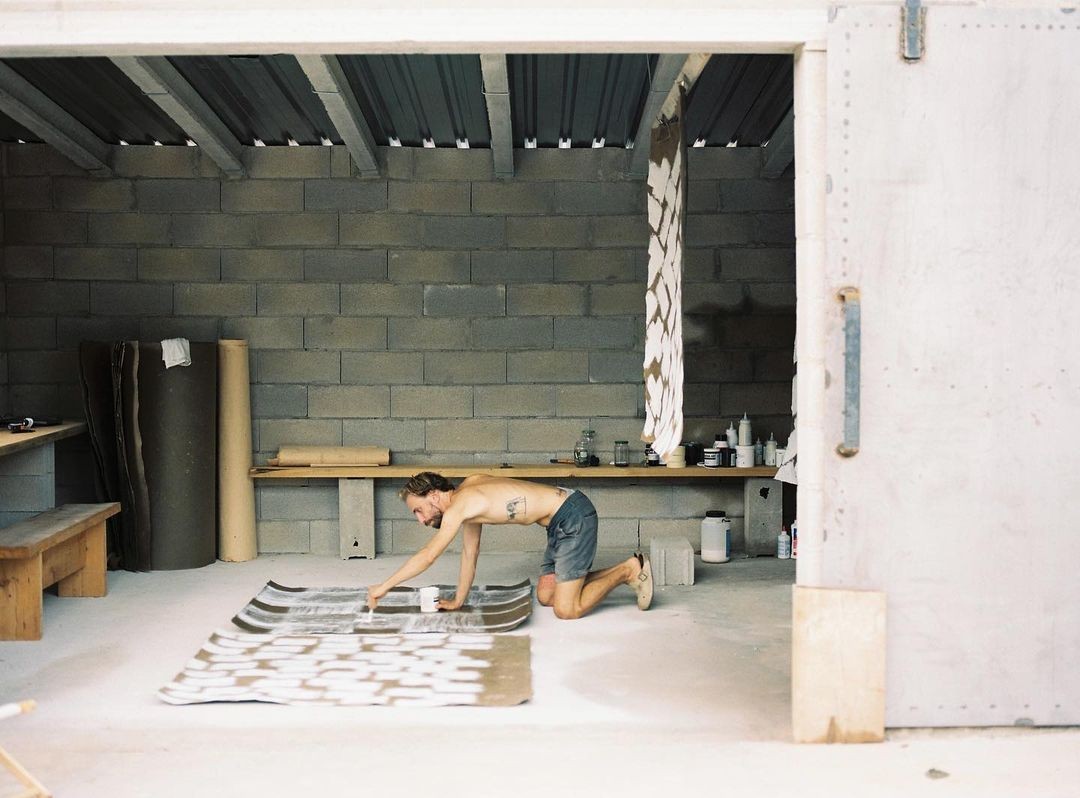 An Instagram  post added on Sep 28, 2024. The author is @carlastep. May present: wall. The content is not safe for work.