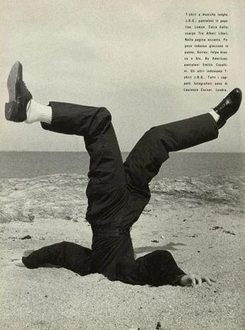 A cover of "alt" cluster. The owner is alliemp3. The cluster consists of 12 elements.