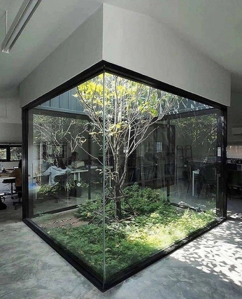 A cover of "art:chitecture" cluster. The owner is aaronletchr. The cluster consists of 7 elements.