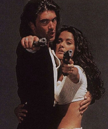 A cover of "Movies" cluster. The owner is weirdowatts. The cluster consists of 3 elements.