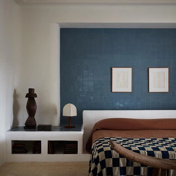 A cover of "Interiors" cluster. The owner is tashayoung. The cluster description is "Home, lifestyle, design, beautiful objects to surround yourself with". The cluster consists of 45 elements.