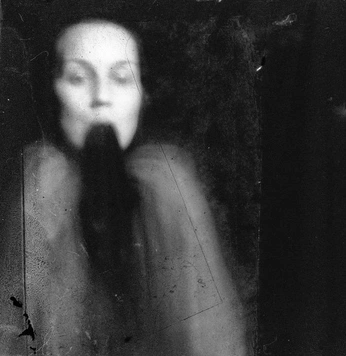 A cover of "photography" cluster. The owner is imgoingtokms. The cluster consists of 28 elements.