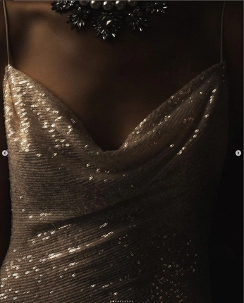 A cover of "evening" cluster. The owner is salonichhatwal. The cluster consists of 11 elements.