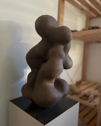 A cover of "sculpting 🗿.𖥔 ݁" cluster. The owner is mariahclaw. The cluster consists of 18 elements.