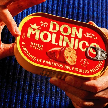 A cover of "branding." cluster. The owner is maximedesignn. The cluster description is "case studies". The cluster consists of 81 elements.