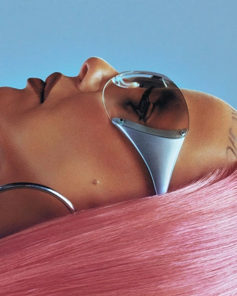 A cover of "Hyper modern, fem vibes" cluster. The owner is t.trix. The cluster consists of 46 elements.