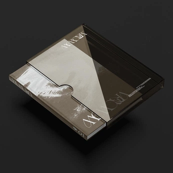 A cover of "book" cluster. The owner is sashavertigo. The cluster consists of 101 elements.