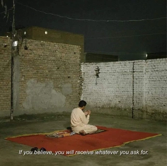 A cover of "Random" cluster. The owner is dandyfardana. The cluster consists of 4 elements.