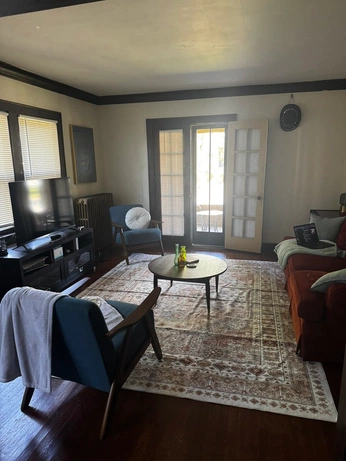 A cover of "Housing" cluster. The owner is ian.jo. The cluster consists of 23 elements.