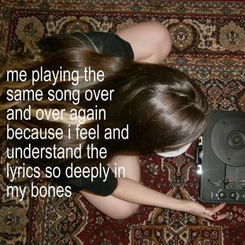 A cover of "music" cluster. The owner is kepler. The cluster consists of 115 elements.