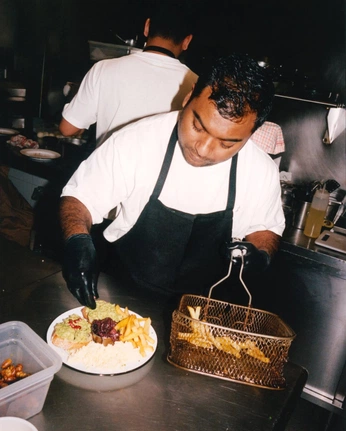 A cover of "Flash Food" cluster. The owner is hieph. The cluster consists of 4 elements.